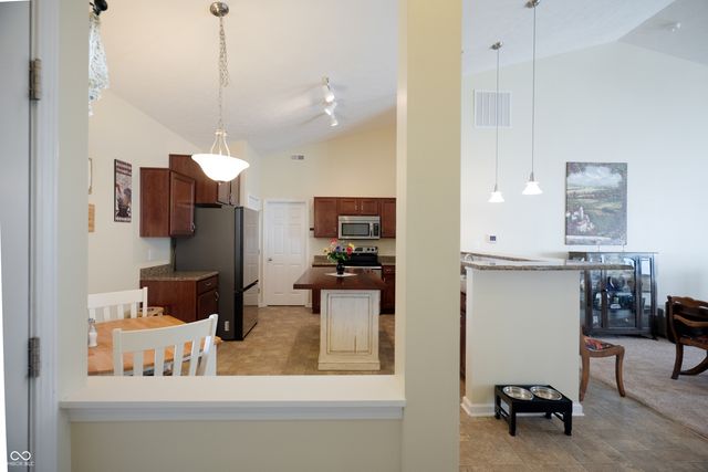 6725 W Winding Bend, Mccordsville, IN 46055