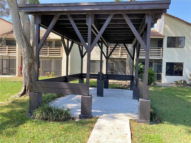 1672 Cypress Pointe Dr 1A, Coral Springs, FL 33071