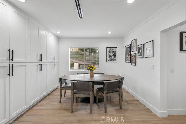 19538 Redwing, Tarzana (los Angeles), CA 91356