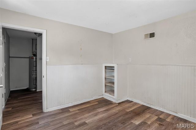 9851 Vickie Place, St Louis, MO 63136