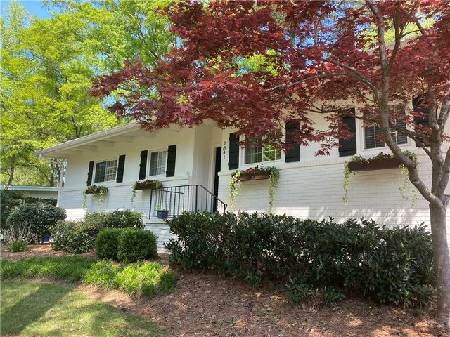 2841 Cravenridge NE Drive, Brookhaven, GA 30319