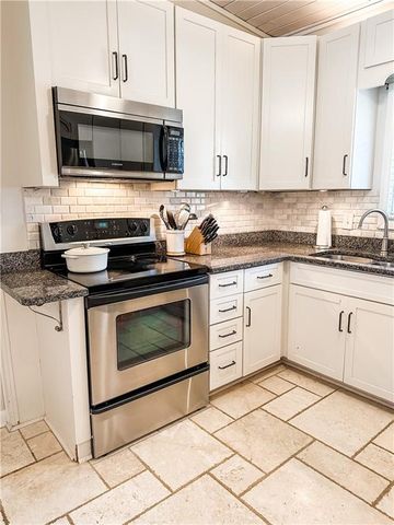 2841 Cravenridge NE Drive, Brookhaven, GA 30319