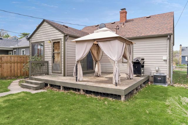 5749 Standish Avenue, Minneapolis, MN 55417