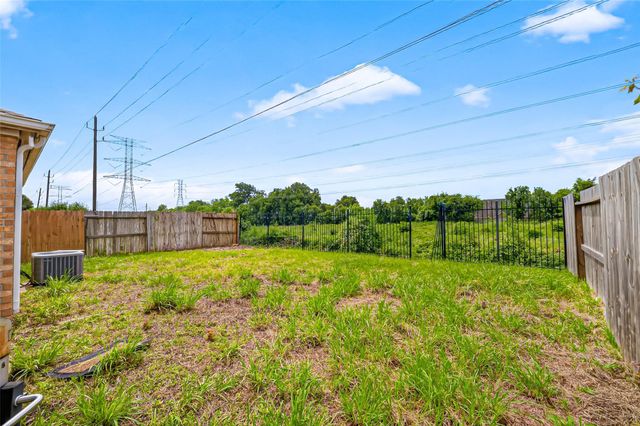 10430 Deer Branch, Missouri City, TX 77459