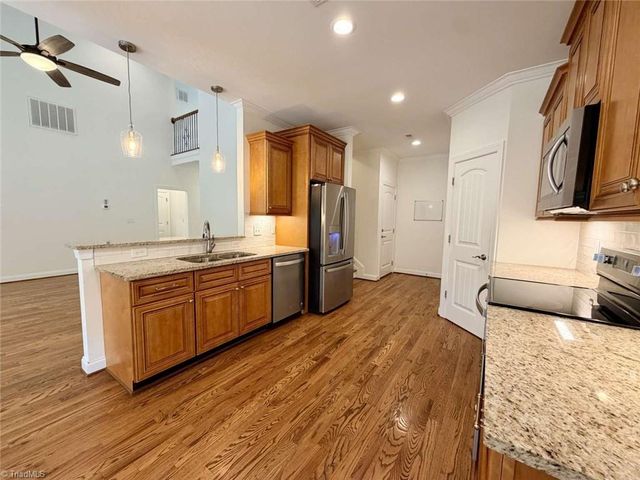 7154 Smokerise Lane, Kernersville, NC 27285