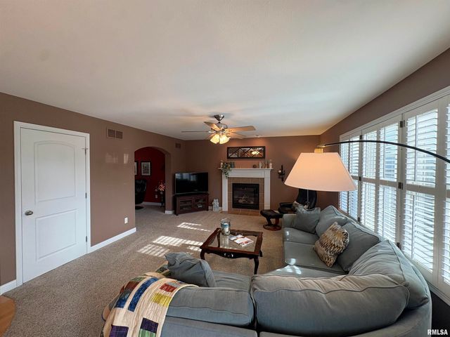 1420 STEPHANIE Lane, Metamora, IL 61548