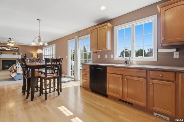 1420 STEPHANIE Lane, Metamora, IL 61548