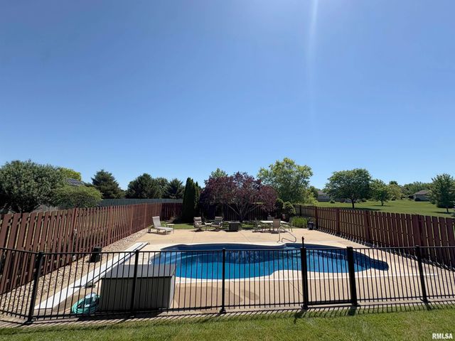 1420 STEPHANIE Lane, Metamora, IL 61548