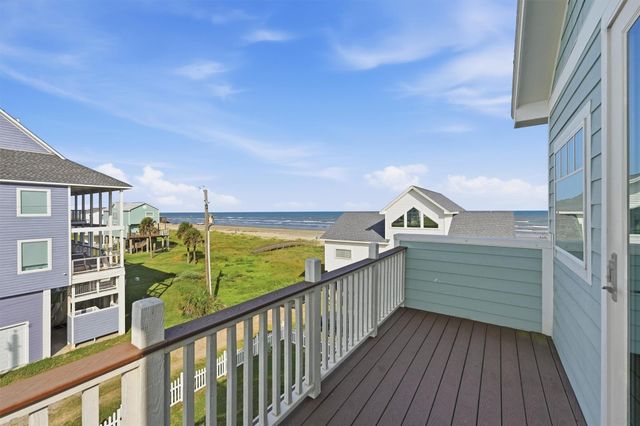 21233 Gulf Drive, Galveston, TX 77554
