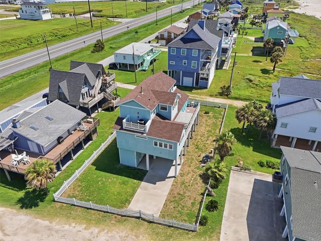 21233 Gulf Drive, Galveston, TX 77554
