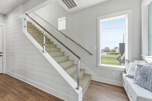 21233 Gulf Drive, Galveston, TX 77554