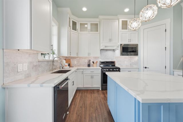 21233 Gulf Drive, Galveston, TX 77554
