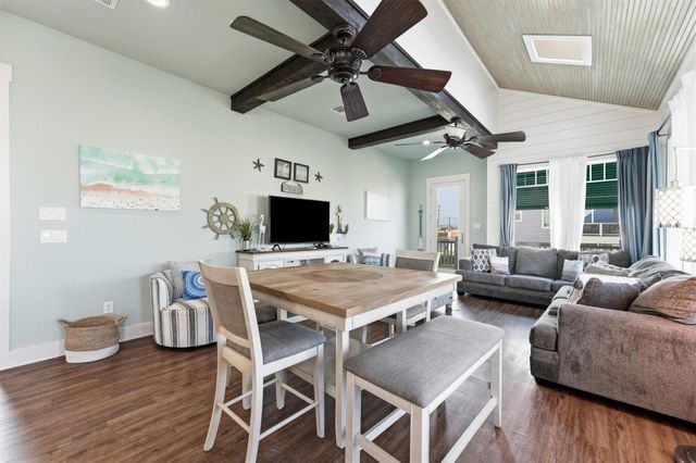 21233 Gulf Drive, Galveston, TX 77554
