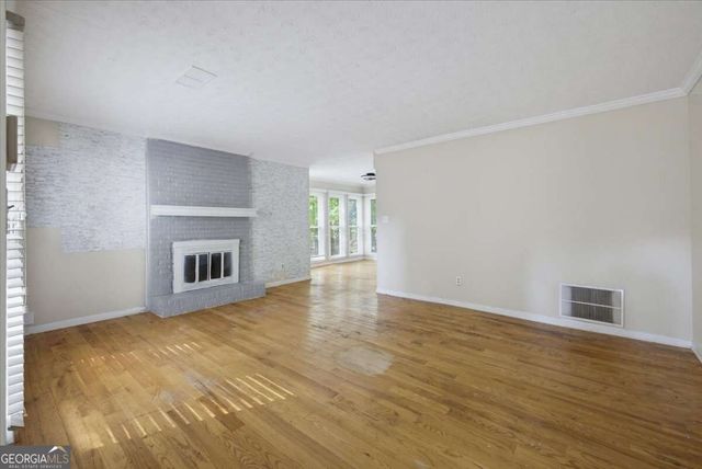 210 Groveland Drive, Peachtree City, GA 30269