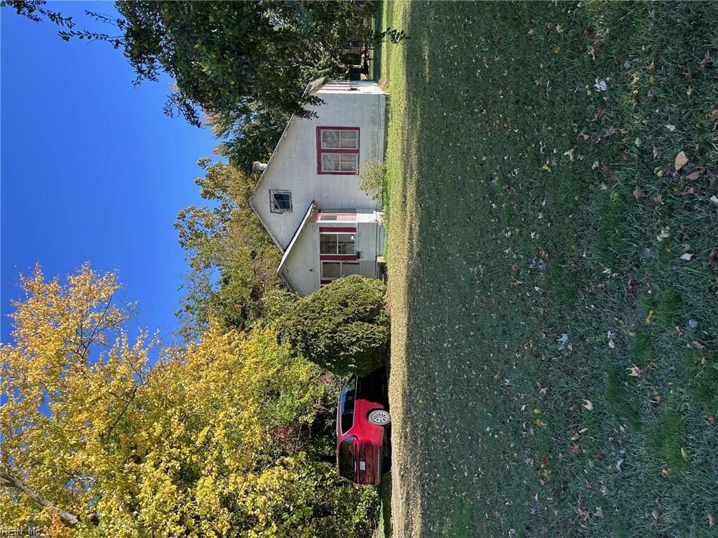 204 Pine Chapel RD, Hampton, VA 23666