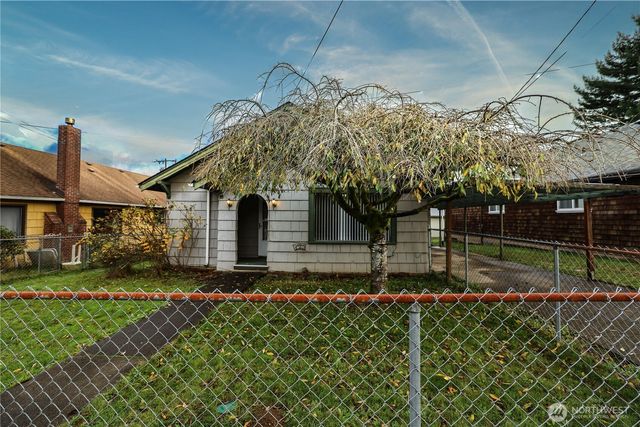 1616 N B Street, Aberdeen, WA 98520