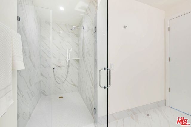 1237 S Holt Avenue 501, Los Angeles, CA 90035