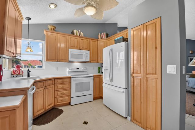 6203 Bear Creek Court, Lake Worth, FL 33467