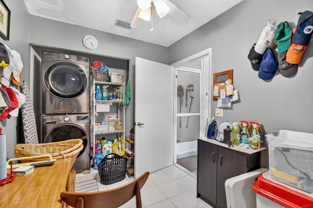 6203 Bear Creek Court, Lake Worth, FL 33467