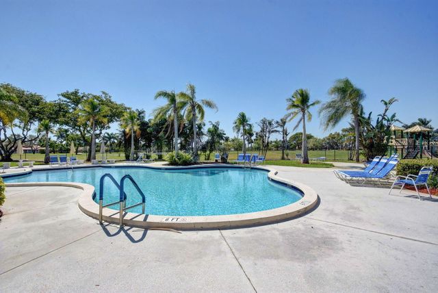 6203 Bear Creek Court, Lake Worth, FL 33467