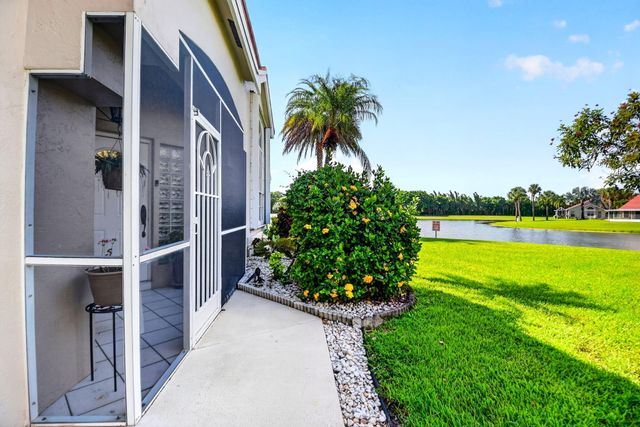 6203 Bear Creek Court, Lake Worth, FL 33467