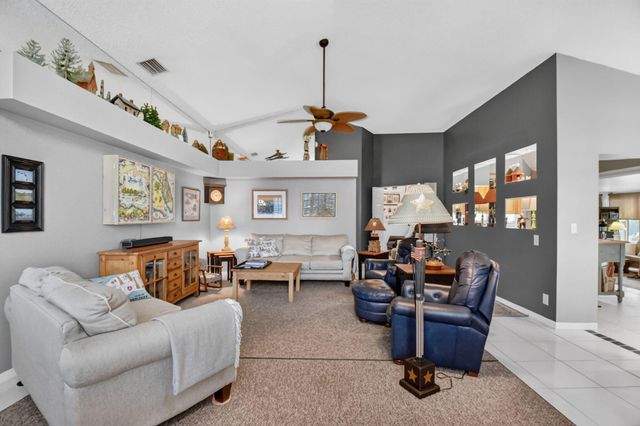 6203 Bear Creek Court, Lake Worth, FL 33467