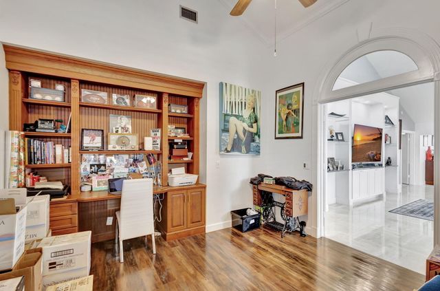 2354 Saratoga Bay Drive, West Palm Beach, FL 33409