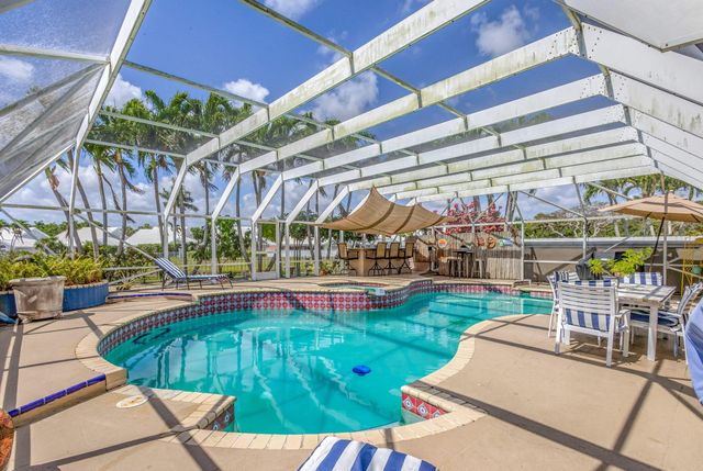 2354 Saratoga Bay Drive, West Palm Beach, FL 33409