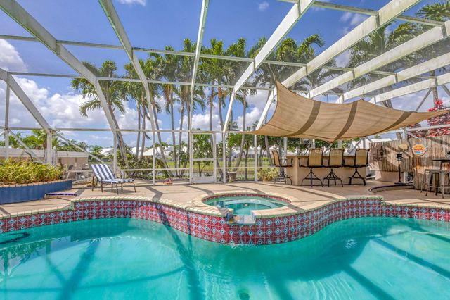 2354 Saratoga Bay Drive, West Palm Beach, FL 33409