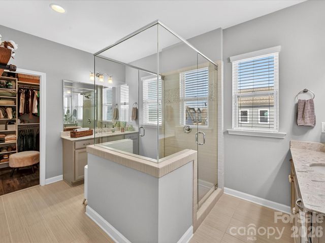 11915 Stirling Field Drive, Pineville, NC 28134