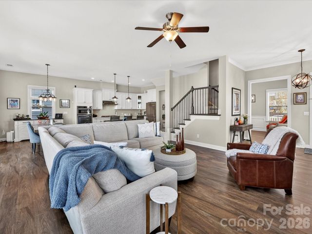 11915 Stirling Field Drive, Pineville, NC 28134