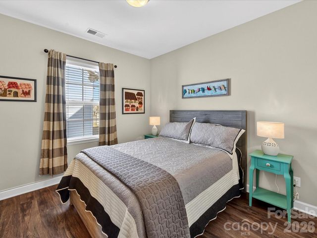 11915 Stirling Field Drive, Pineville, NC 28134