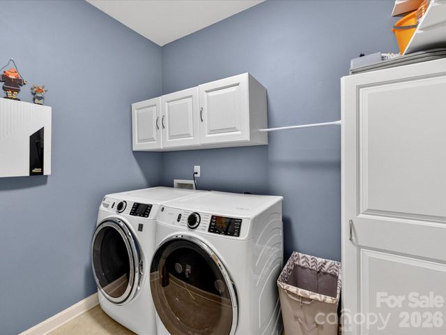 11915 Stirling Field Drive, Pineville, NC 28134