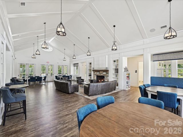 11915 Stirling Field Drive, Pineville, NC 28134