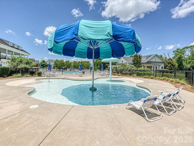 11915 Stirling Field Drive, Pineville, NC 28134