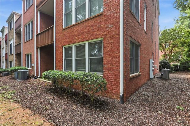 3011 Riverstone Trail 8, Atlanta, GA 30339
