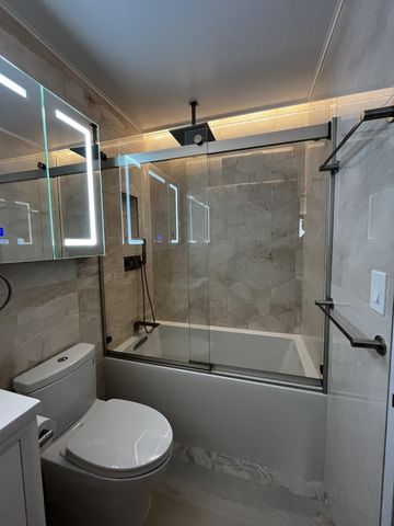 350 W 50th St Apt 27A, New York City, NY 10019