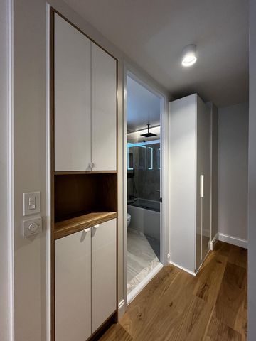 350 W 50th St Apt 27A, New York City, NY 10019