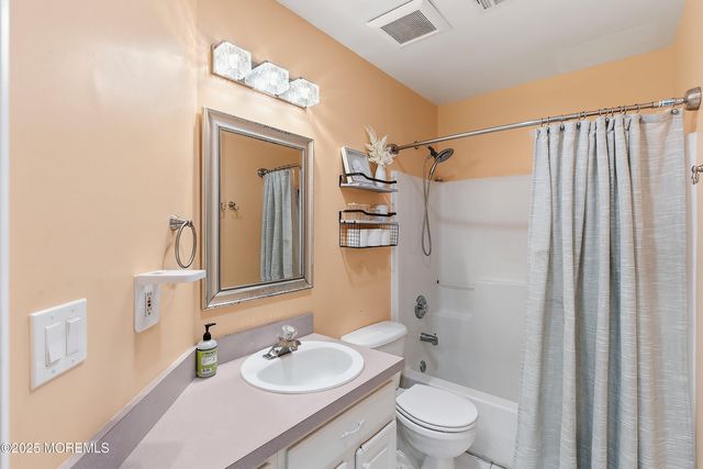 649 Toms River Road, Jackson, NJ 08527