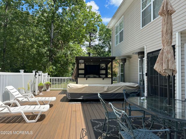 649 Toms River Road, Jackson, NJ 08527