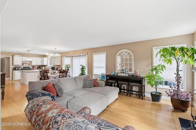 649 Toms River Road, Jackson, NJ 08527