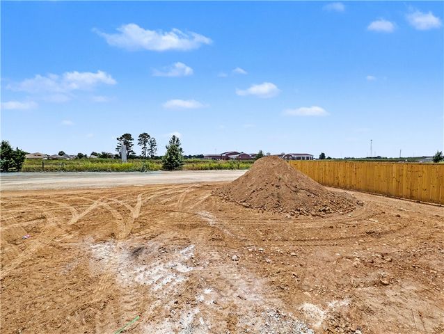 7735 Scenic Valley Avenue, Springdale, AR 72762