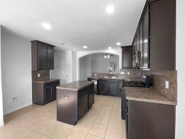 6534 Brimridge Lane, Houston, TX 77048