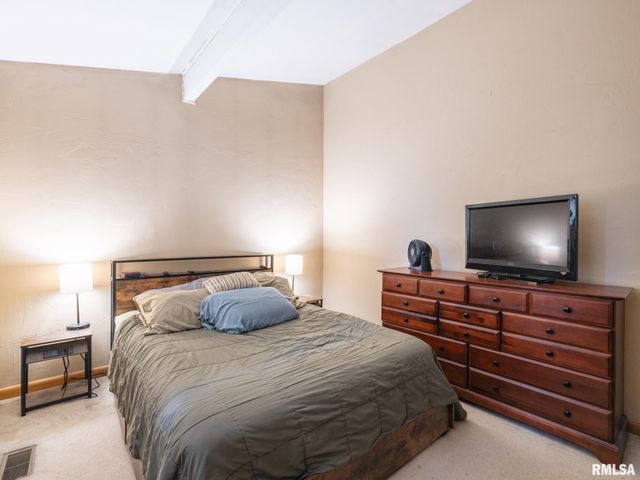 1103 EAGLE Avenue, Washington, IL 61571