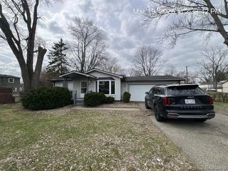 3024 Longview Avenue, Rochester Hills, MI 48307
