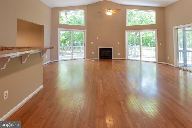 216 SPOTSWOOD RD, Locust Grove, VA 22508