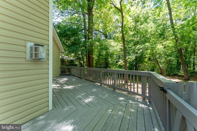 216 SPOTSWOOD RD, Locust Grove, VA 22508