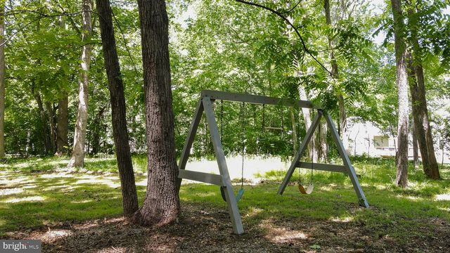 216 SPOTSWOOD RD, Locust Grove, VA 22508