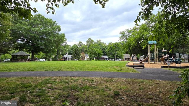 216 SPOTSWOOD RD, Locust Grove, VA 22508