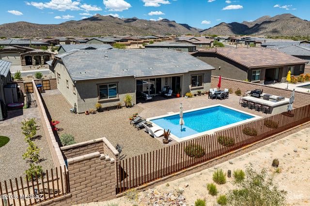 6571 W Antler Bend Place, Marana, AZ 85658